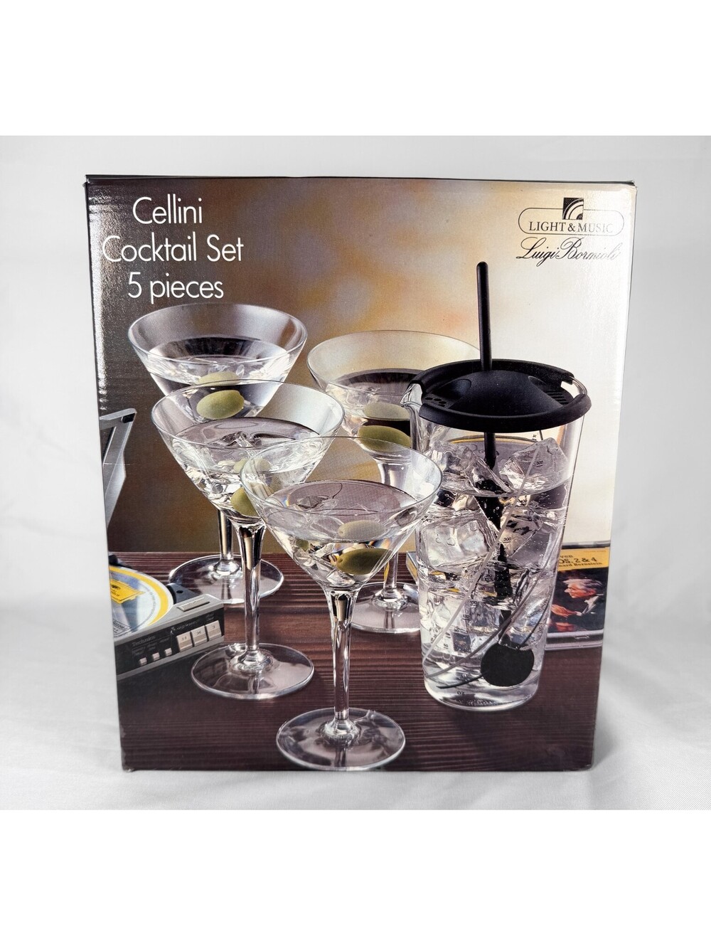 Cocktail Set, Mixer, 4 Martini Glasses, Luigi Bormioli, Light & Music